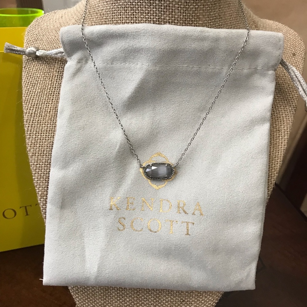 Kendra Scott Elisa pendant necklace